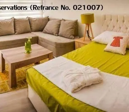 Uptown Park Apartment
